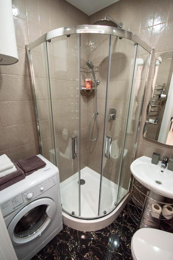 Apartment Lesi 3 Kyiv